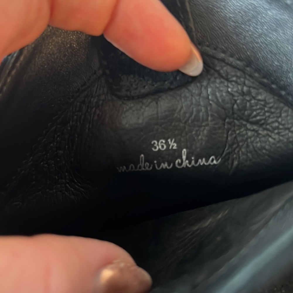JOIE booties - Picture 6 of 6